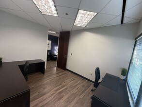 250 International Pky, Heathrow, FL à louer Photo intérieure– Image 2 sur 3