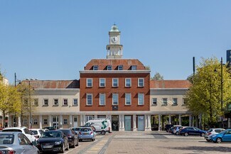 Plus de détails pour 96 Market Pl, Romford - Local commercial à louer