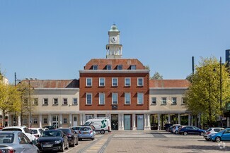 Plus de détails pour 96 Market Pl, Romford - Local commercial à louer
