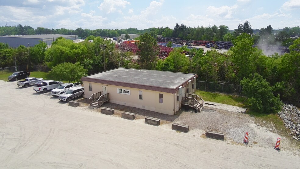 401 Telfair Rd, Garden City, GA à louer - Photo de l’immeuble – Image 2 sur 2