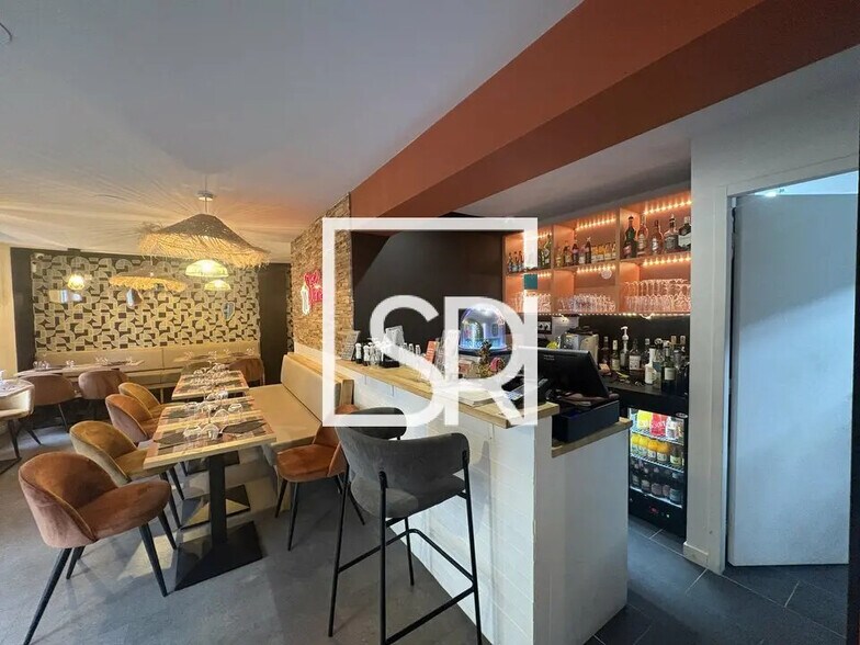 Local commercial dans Clermont-Ferrand à vendre - Photo intérieure – Image 2 sur 10