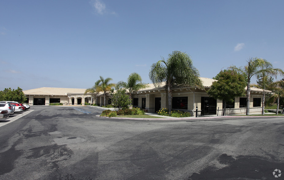 41238 Margarita Rd, Temecula, CA à louer - Photo de l’immeuble – Image 1 sur 12