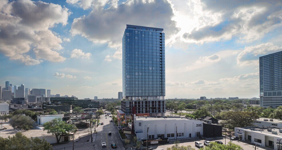 1001 Westheimer Rd, Houston, TX à louer - Photo de l’immeuble – Image 2 sur 9
