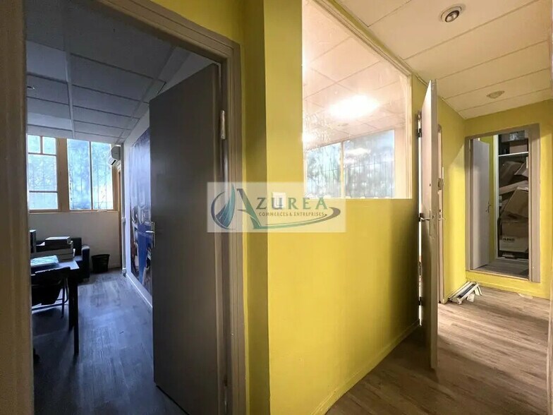 Local d’activités dans Nice à louer - Photo de l’immeuble – Image 2 sur 8