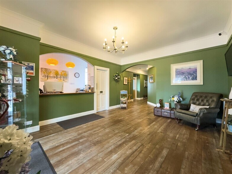 High St, Nairn à vendre - Photo de l’immeuble – Image 1 sur 25