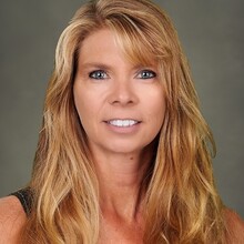 Kristie Fox