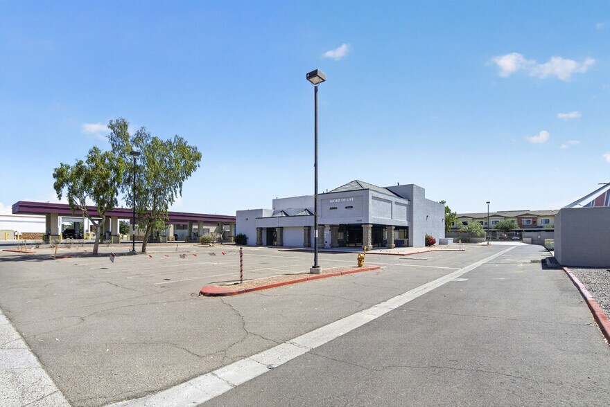1425 N Central Ave, Avondale, AZ à vendre - Photo de l’immeuble – Image 2 sur 28
