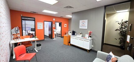 235 NE Loop 820, Hurst, TX à louer Photo intérieure– Image 2 sur 10