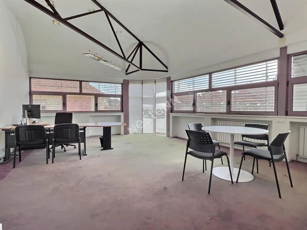 Bureau dans Blies-Guersviller à louer Photo intérieure– Image 1 sur 18