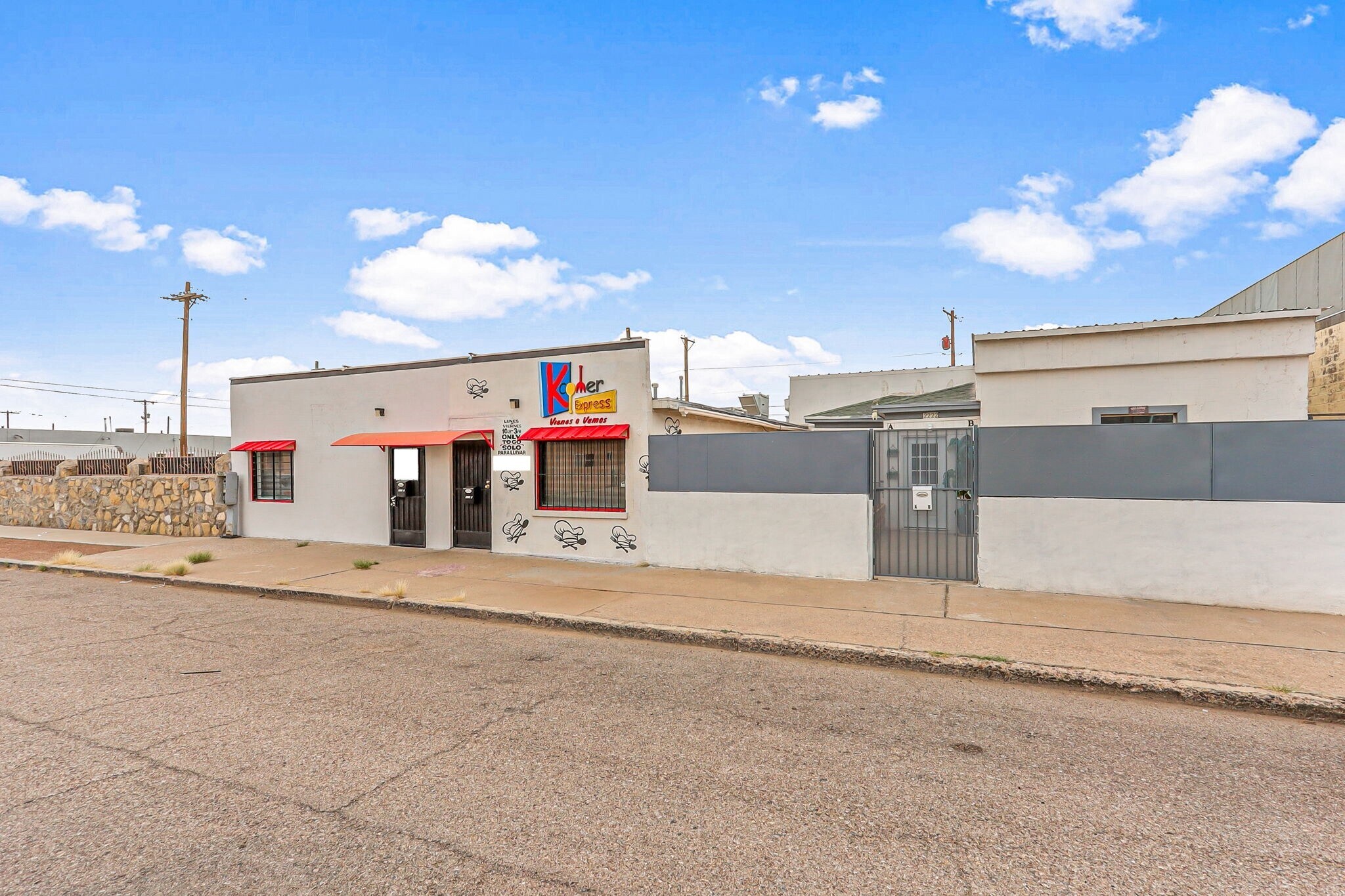 2222 Bassett Ave, El Paso, TX à vendre Photo principale– Image 1 sur 85