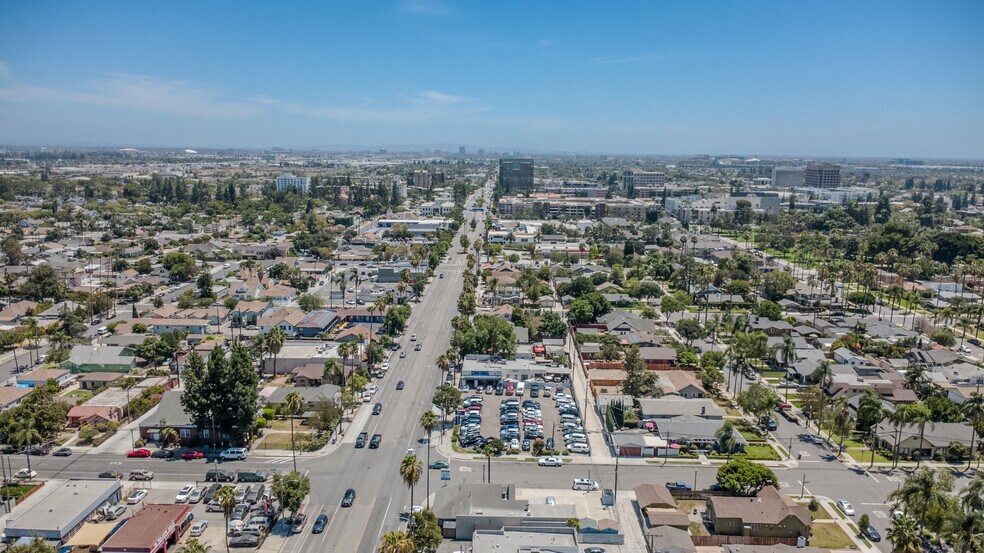 619 N Anaheim Blvd, Anaheim, CA à vendre - Photo de l’immeuble – Image 2 sur 19