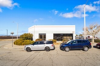 647 W Avenue L 14, Lancaster, CA à louer Photo intérieure– Image 2 sur 26