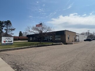 Plus de détails pour 1009 W Maple Rd, Clawson, MI - Industriel/Logistique à vendre