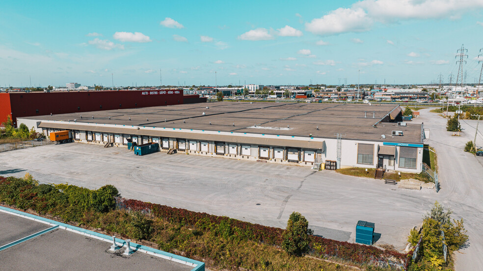 1616 Sud Laval (A-440) Desste O, Laval, QC à louer - Photo de l’immeuble – Image 3 sur 8