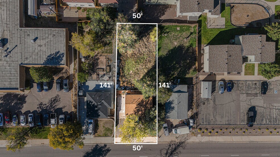 833 S Monaco Pky, Denver, CO à vendre - Photo de l’immeuble – Image 3 sur 4