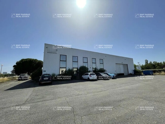 Plus de détails pour Bureau, Local d'activités à louer