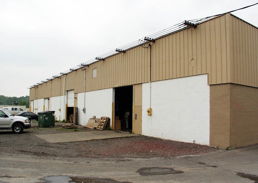 9000 Bank St, Valley View, OH à louer - Autre – Image 2 sur 13