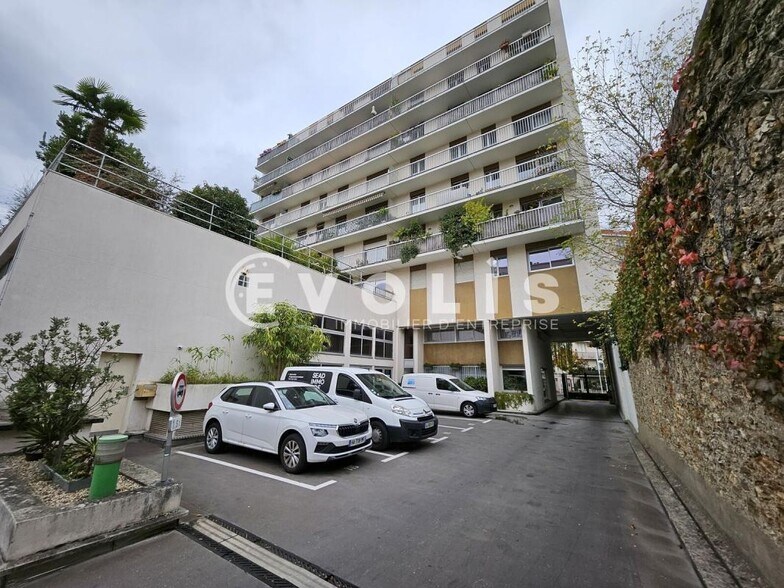 Bureau dans Montrouge à louer - Photo de l’immeuble – Image 2 sur 15