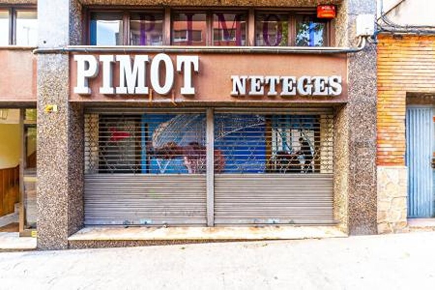 Local commercial dans Martorell, Barcelona à vendre - Photo de l’immeuble – Image 2 sur 38