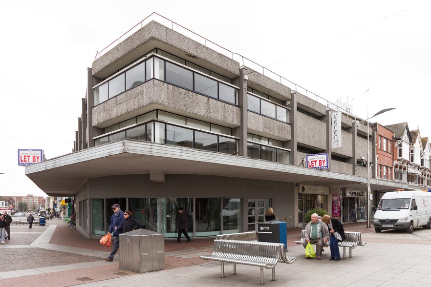 170-174 High St, Southend On Sea à louer - Photo de l’immeuble – Image 3 sur 17
