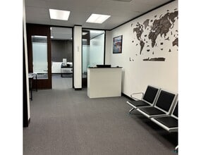 3731 Briarpark Dr, Houston, TX à louer Photo intérieure– Image 1 sur 5