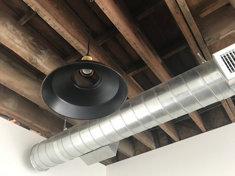 651 Anderson St, Los Angeles, CA à louer - Photo intérieure – Image 2 sur 11
