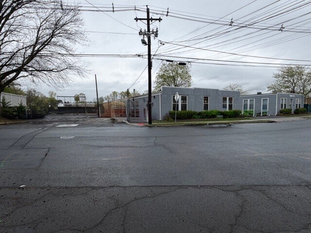 920 Savitt Pl, Union Township, NJ à vendre - Photo de l’immeuble – Image 2 sur 9