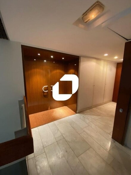 43 Boulevard De La Liberté, Lille à louer - Hall d’entrée – Image 3 sur 8