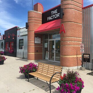 Plus de détails pour 40 Sunset Blvd, Perth, ON - Bureau, Bureau/Local commercial à louer