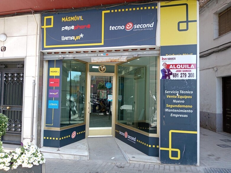 Local commercial dans Maracena, Granada à louer - Photo de l’immeuble – Image 2 sur 18