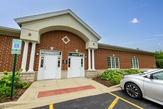 20960 S Frankfort Square Rd, Frankfort, IL à louer Photo intérieure– Image 1 sur 15