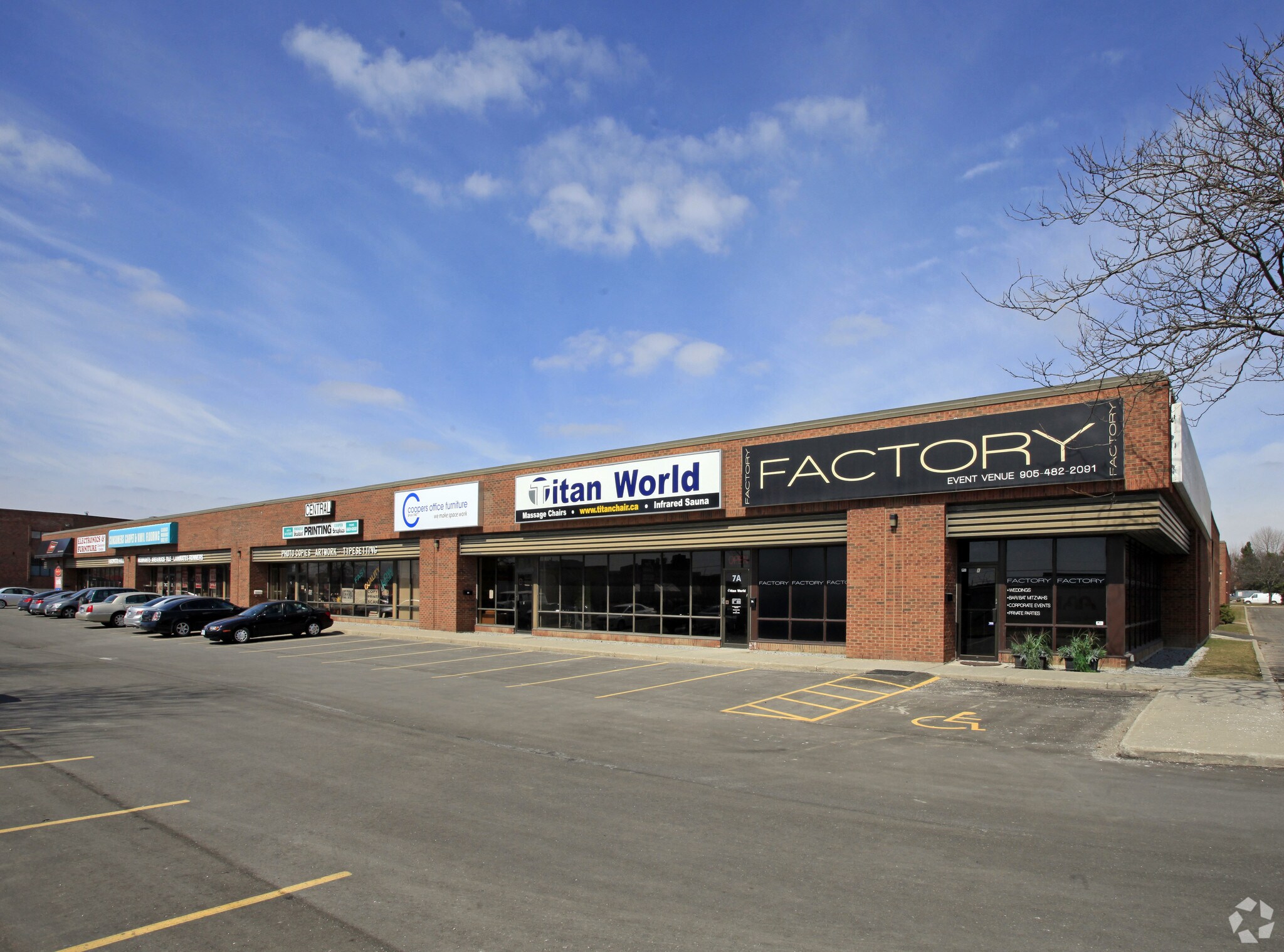 34 Futurity Gate, Vaughan, ON à louer Photo principale– Image 1 sur 5