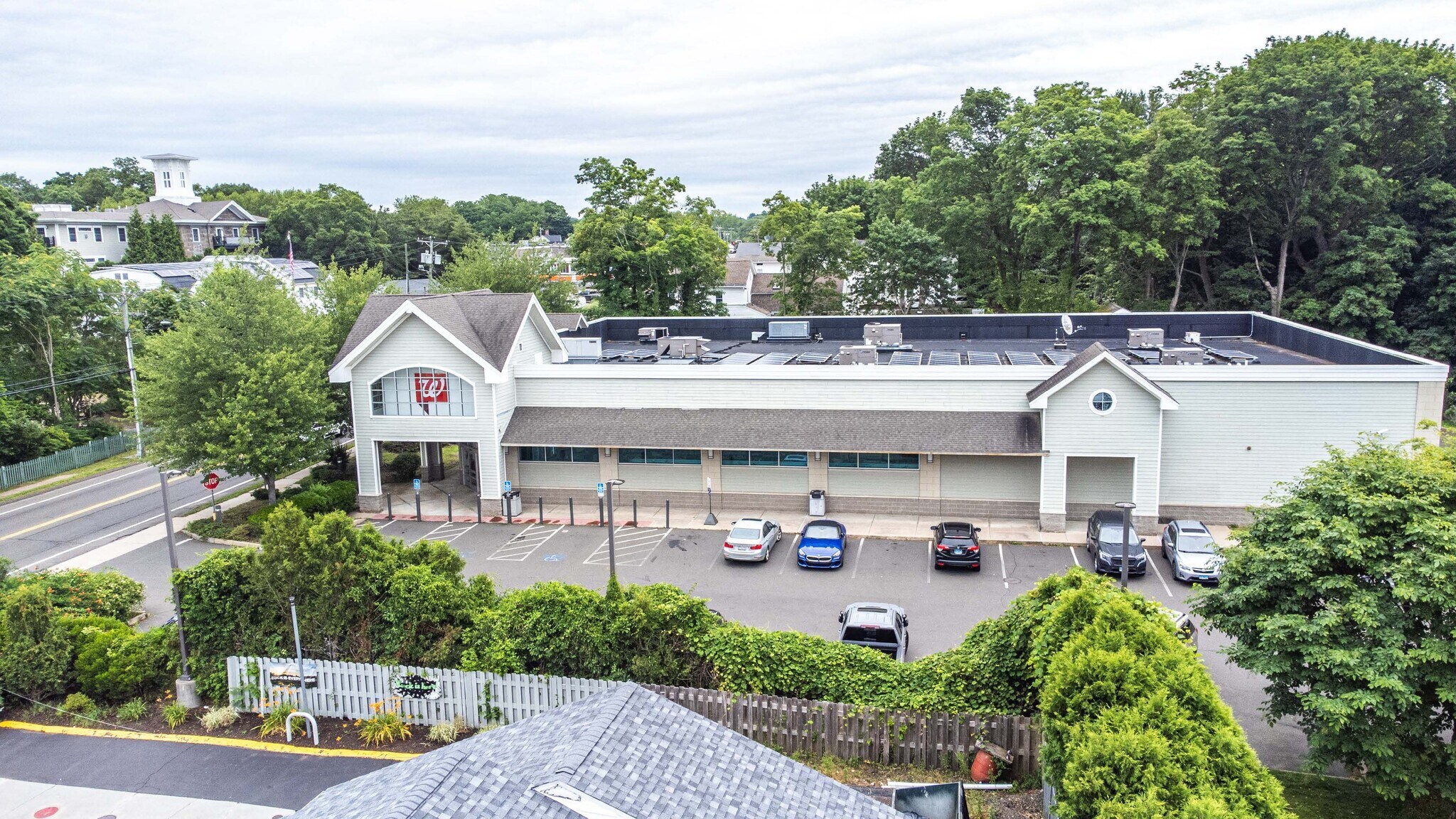1116 Boston Post Rd, Guilford, CT à vendre Photo de l’immeuble– Image 1 sur 3