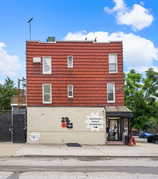 292 Leonard St, Brooklyn, NY à vendre - Photo de l’immeuble – Image 2 sur 8