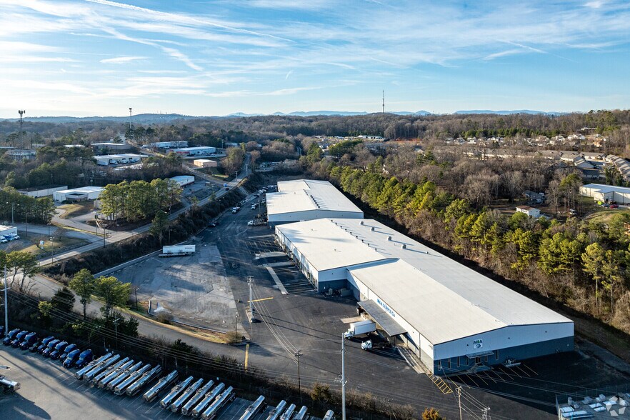 1540 Amherst Rd, Knoxville, TN à louer - Photo de l’immeuble – Image 3 sur 7