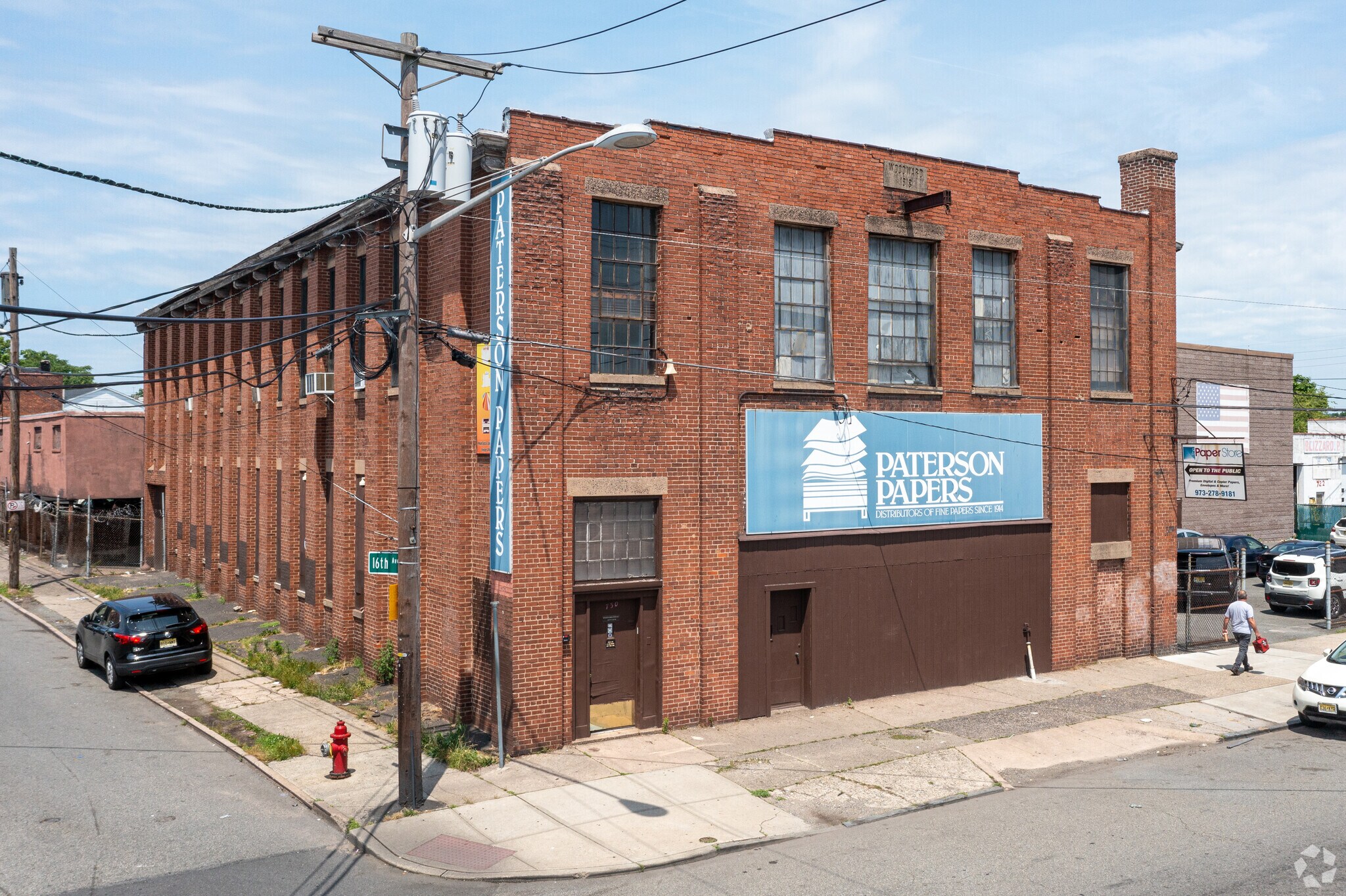 730 Madison Ave, Paterson, NJ à louer Photo principale– Image 1 sur 6