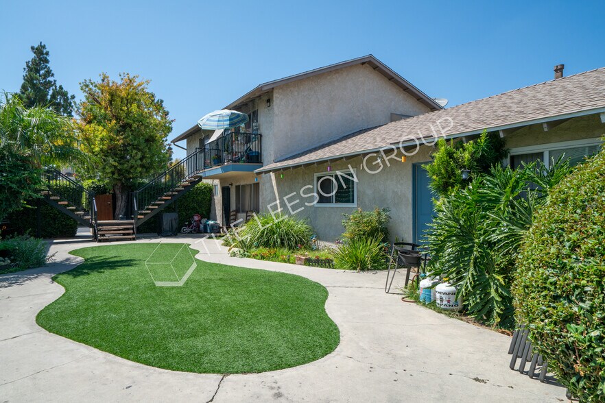 5941 Kingman Ave, Buena Park, CA à vendre - Photo de l’immeuble – Image 3 sur 14