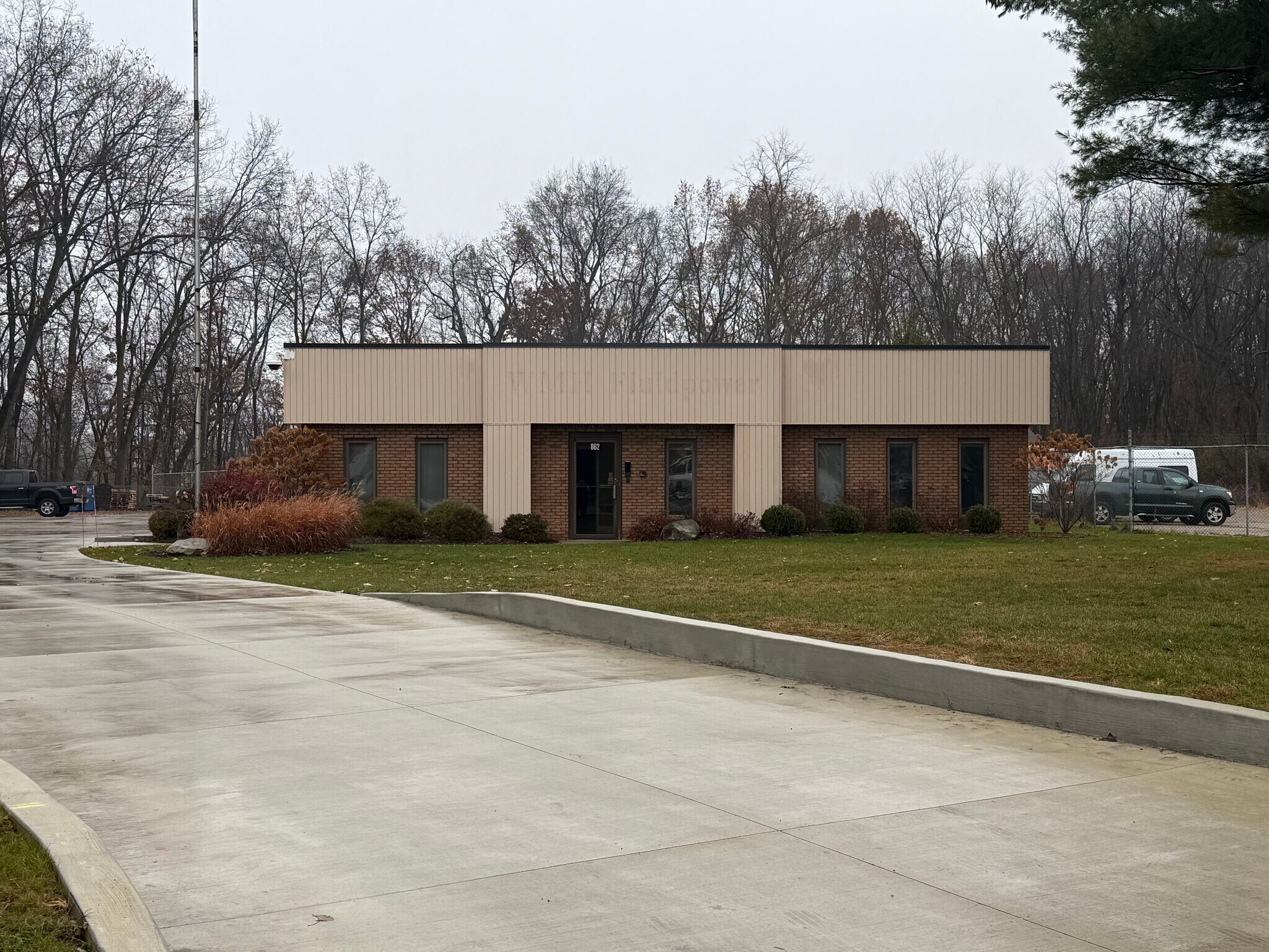 862 Lenox Ave, Portage, MI à louer Photo de l’immeuble– Image 1 sur 27