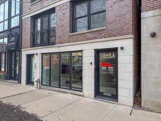 Plus de détails pour 2205 W Roscoe St, Chicago, IL - Local commercial à vendre