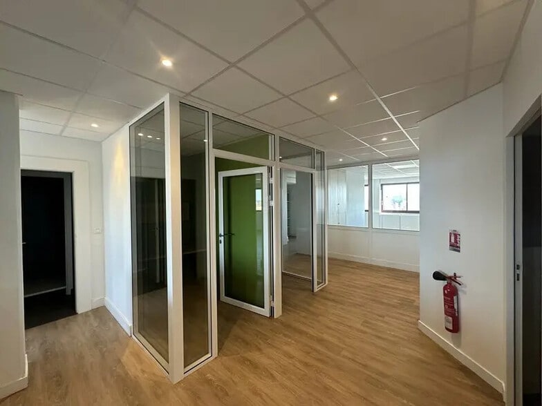 Bureau dans Schiltigheim à vendre - Photo intérieure – Image 3 sur 9
