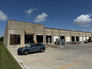 Plus de détails pour 1819 Turning Basin Dr, Houston, TX - Industriel/Logistique à louer