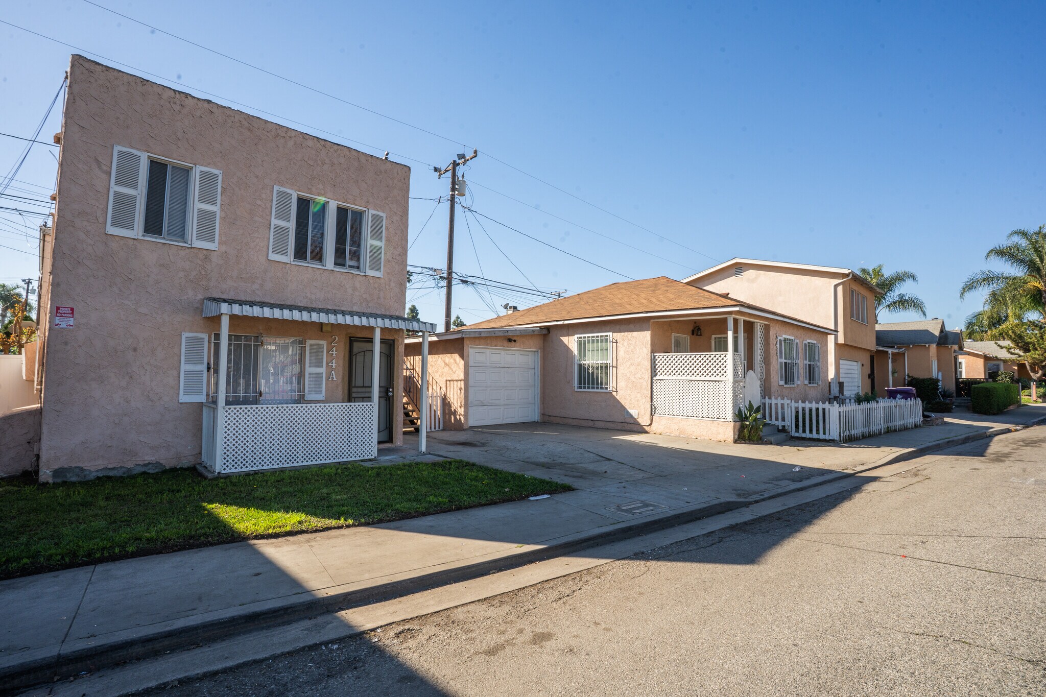 242 E Del Amo Blvd, Long Beach, CA à vendre Photo principale– Image 1 sur 30