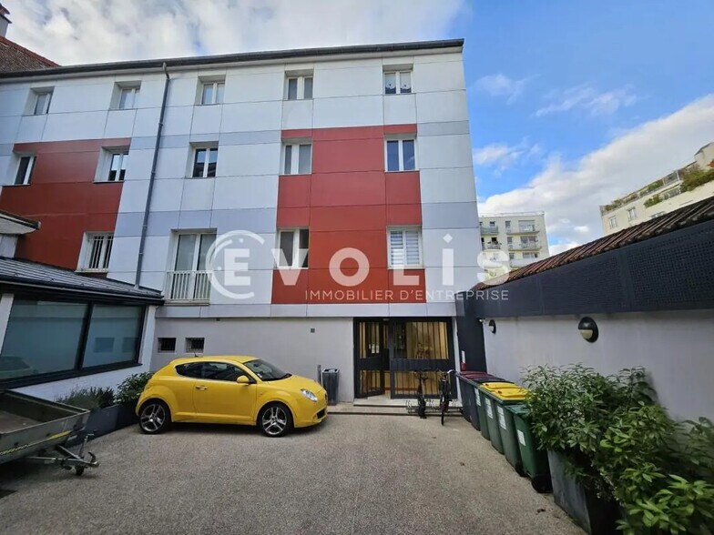 Bureau dans Montrouge à louer - Photo de l’immeuble – Image 1 sur 9