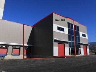 Plus de détails pour 1965 Pier Mac, Kelowna, BC - Industriel/Logistique à louer