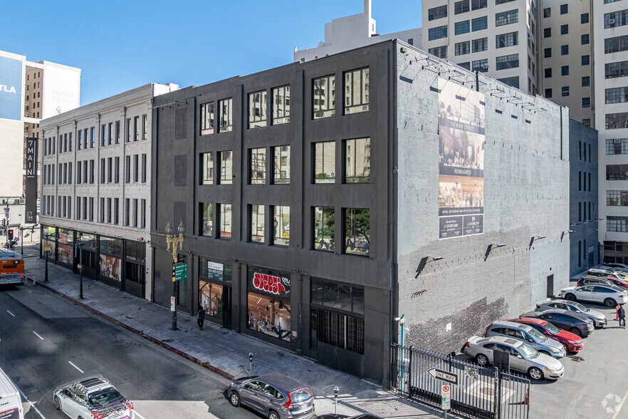 700 S Main St, Los Angeles, CA à vendre - Photo de l’immeuble – Image 2 sur 5