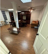 1624 W Colonial Pky, Palatine, IL à louer Photo intérieure– Image 1 sur 3