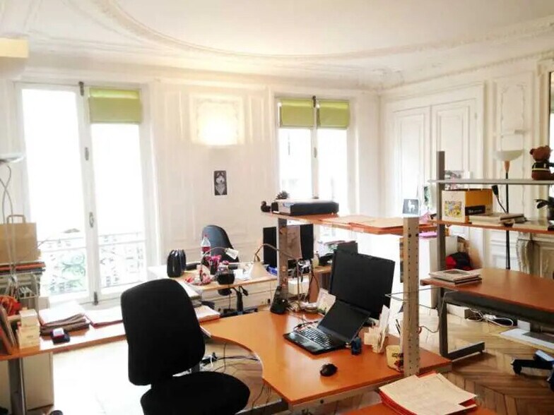 Bureau dans Paris à vendre - Photo de l’immeuble – Image 1 sur 6