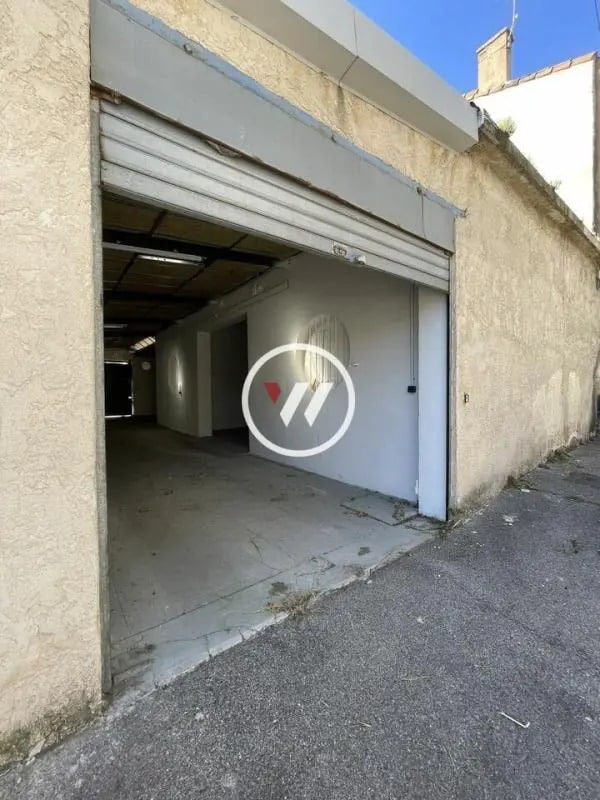 Local d’activités dans Marseille à louer Photo de l’immeuble– Image 1 sur 6