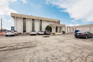 Plus de détails pour 9244 Markville Dr, Dallas, TX - Industriel/Logistique à louer