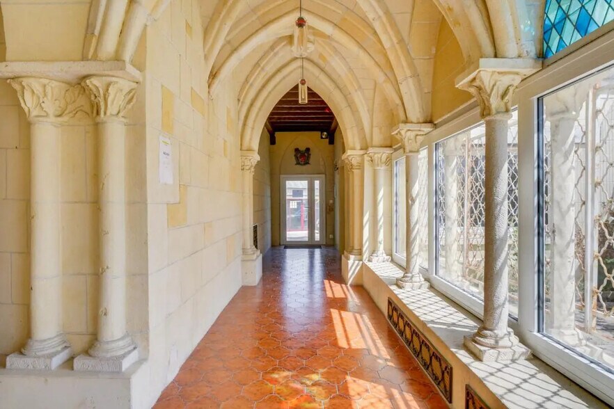 Bureau dans Talence à louer - Photo de l’immeuble – Image 2 sur 7